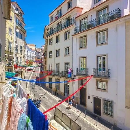 Amazing Duplex At Alfama-3