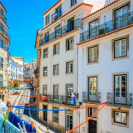 Amazing Duplex At Alfama-3